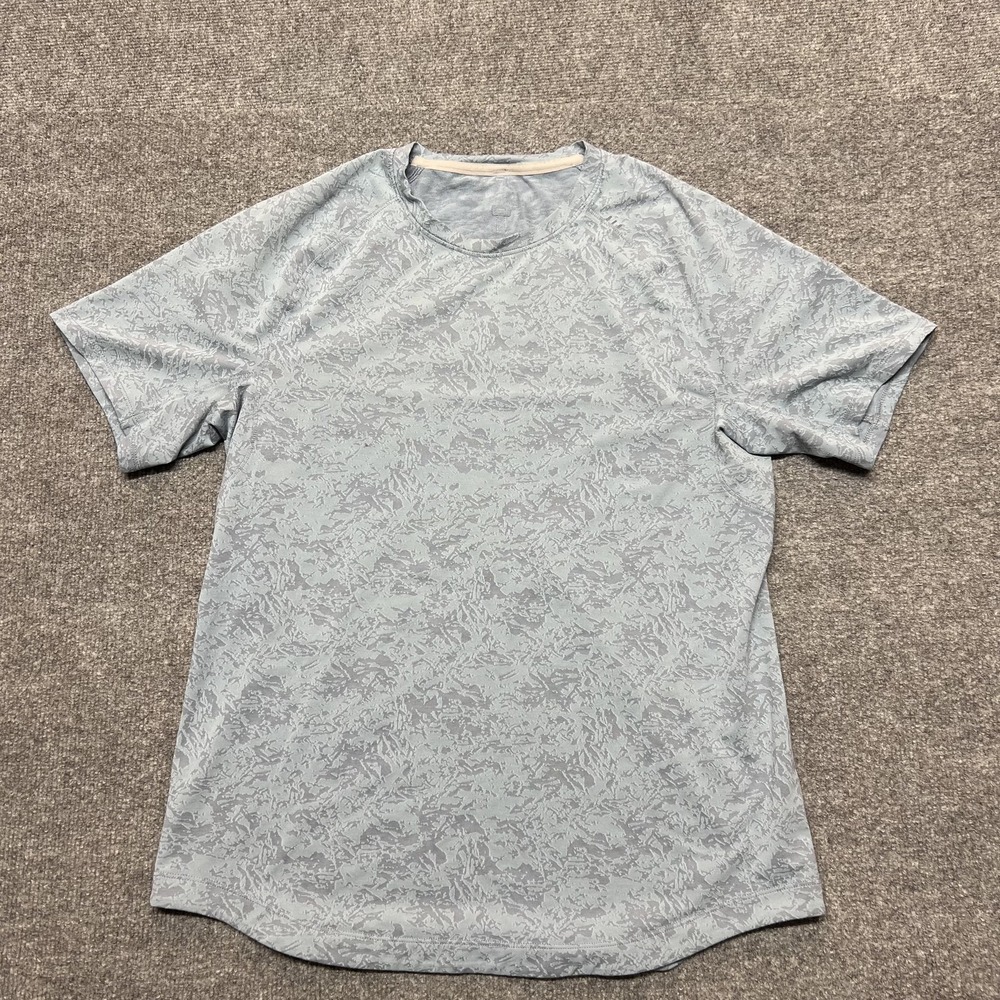 Lululemon Shirt Mens Medium Short Sleeve Athletic Running Tee Top